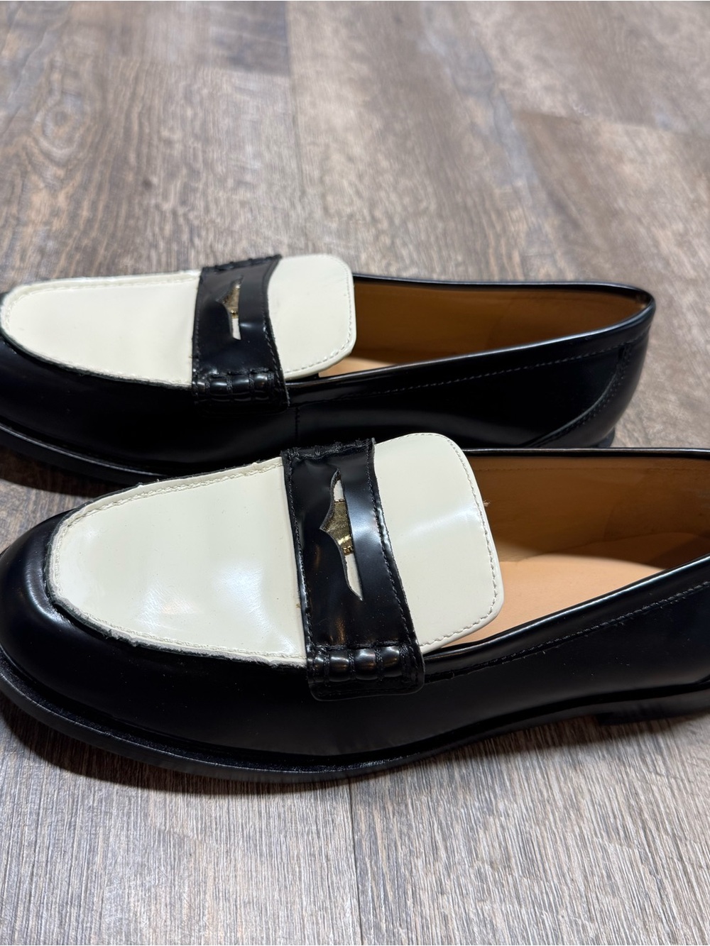 Madewell Black and White Leather Women's Penny Loafers - Picture 15 of 15